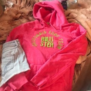 Hollister BUNDLE!!! Hoodie + Shorts!